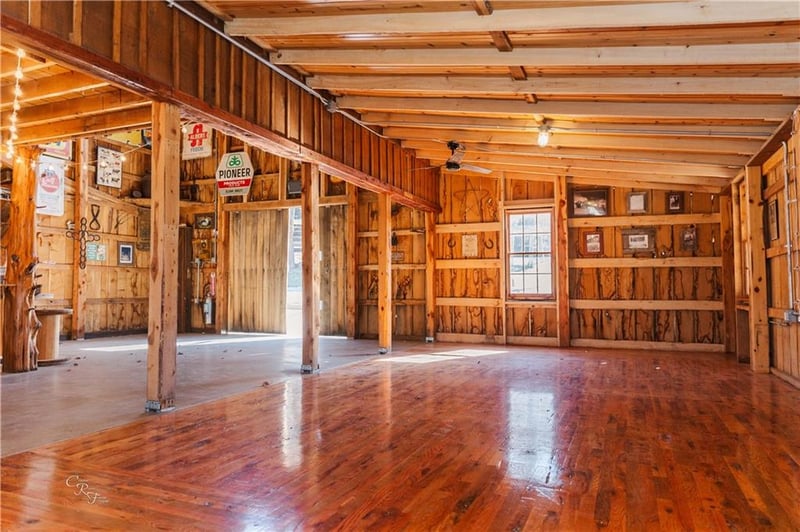 22413 State Hwy C Hw, Lawson, MO 64062