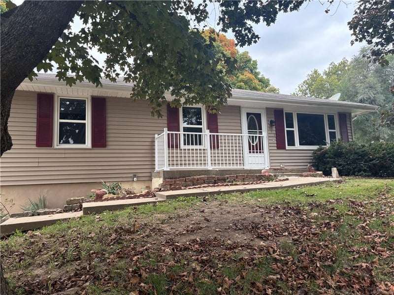 813 Belt Ave, Edgerton, MO 64444