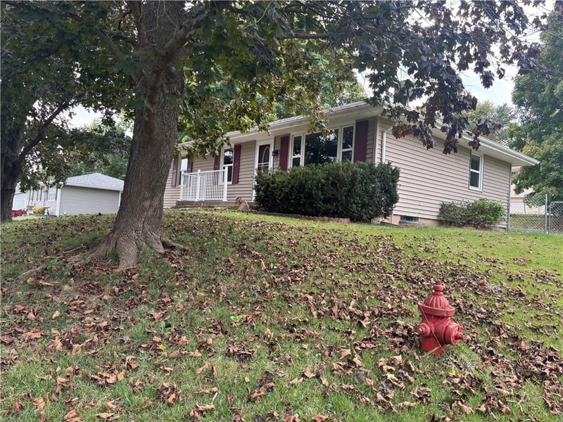 813 Belt Ave, Edgerton, MO 64444
