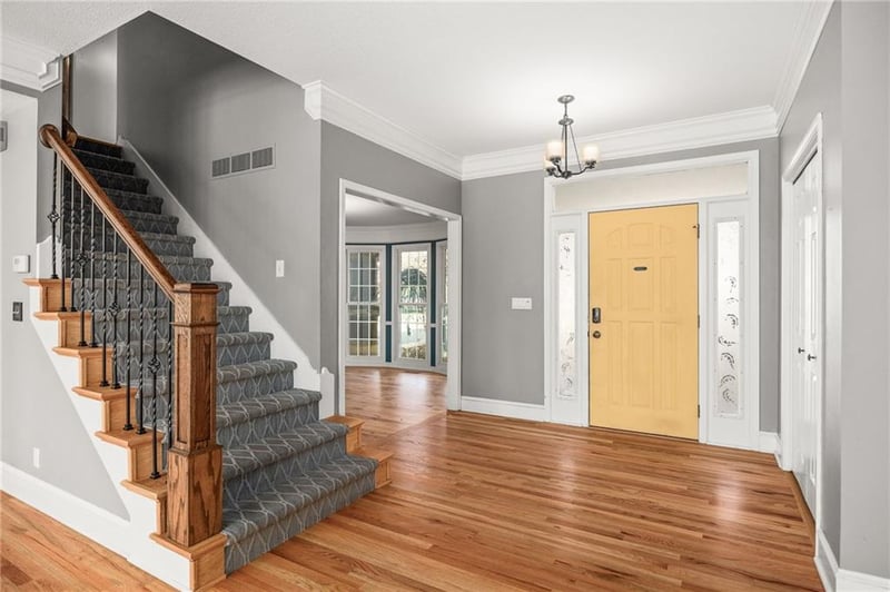 2605 78th St, Kansas City, MO 64119