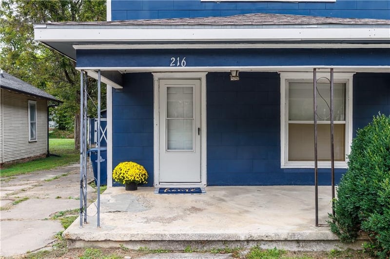 216 14th St, Independence, KS 67301