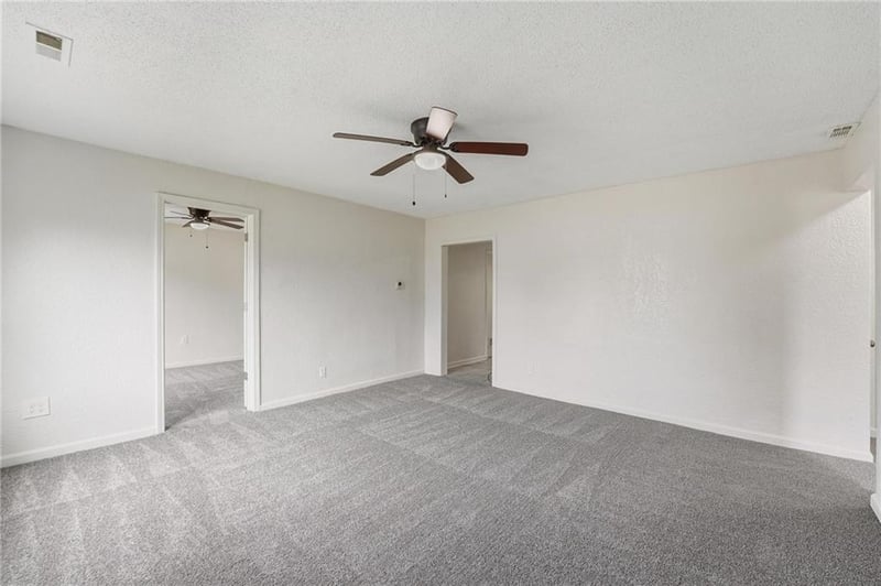 5609 Oakland Ave, Kansas City, MO 64129