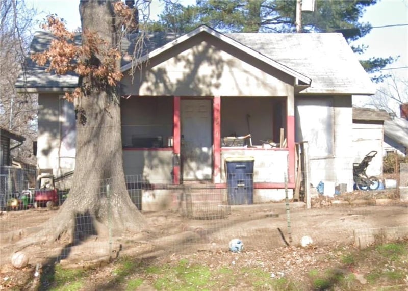 8716 Independence Ave, Kansas City, MO 64125