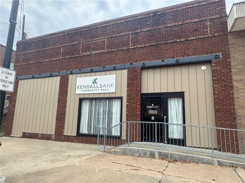 408 Broadway St, Valley Falls, KS 66088