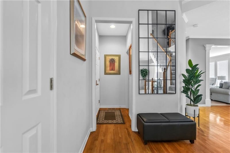 8007 131st Ter, Overland Park, KS 66213