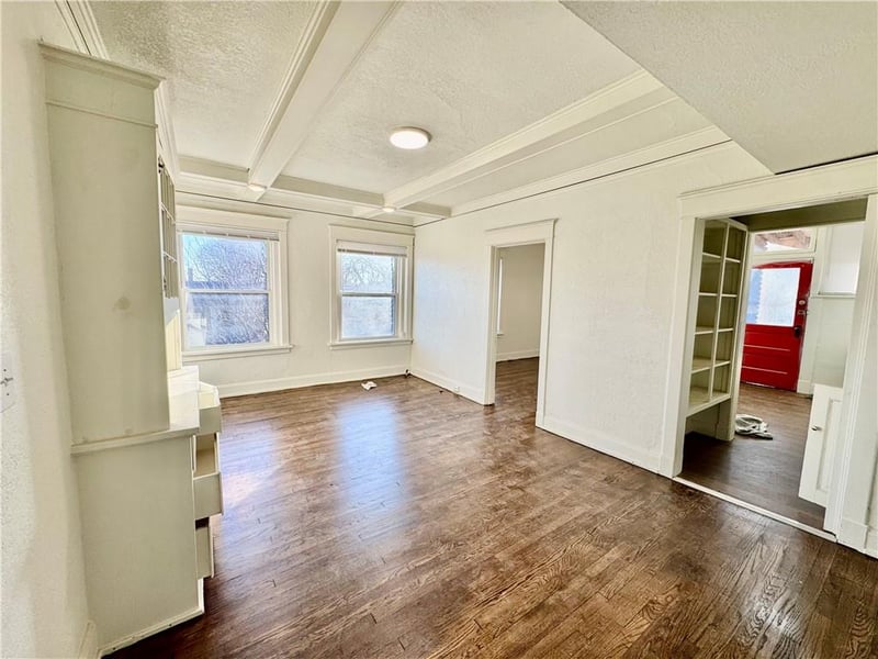 4200 Harrison St, Kansas City, MO 64110