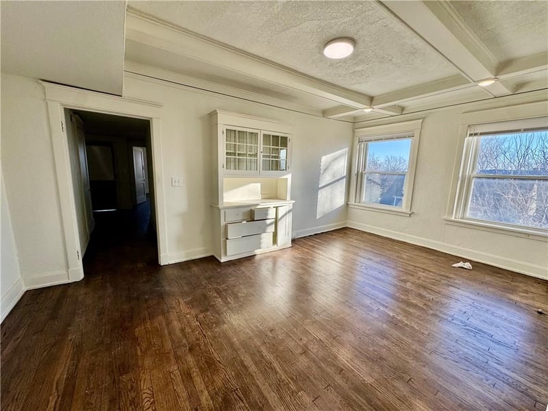 4200 Harrison St, Kansas City, MO 64110