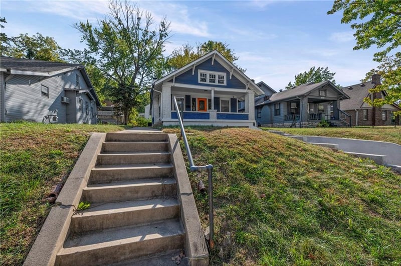1835 Walker Ave, Kansas City, KS 66104