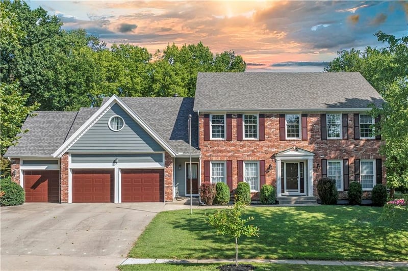 10438 125th Ter, Overland Park, KS 66213