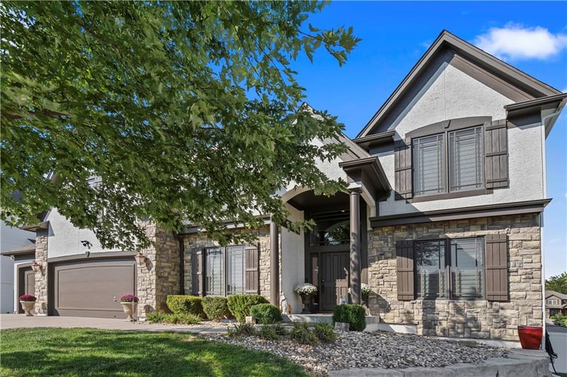 4606 NE 63rd St, Kansas City, MO 64119