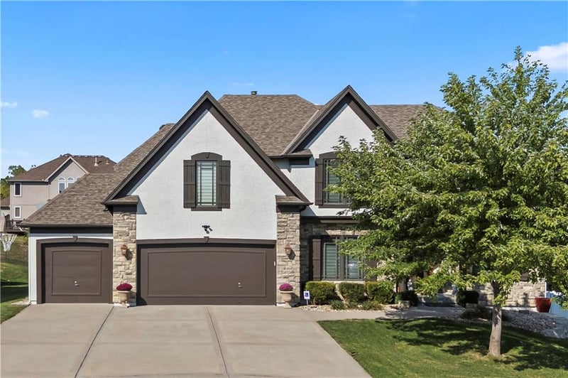 4606 NE 63rd St, Kansas City, MO 64119