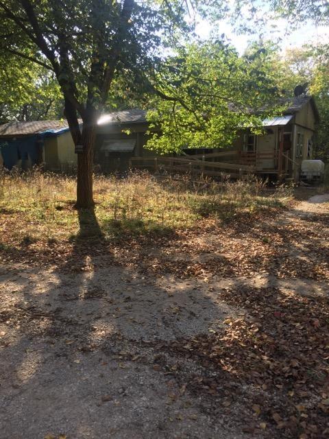21 Cedar Crest Dr, Mound City, KS 66056