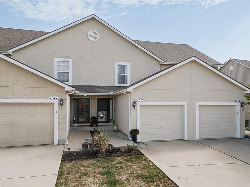 1615 128th St, Kansas City, KS 66109
