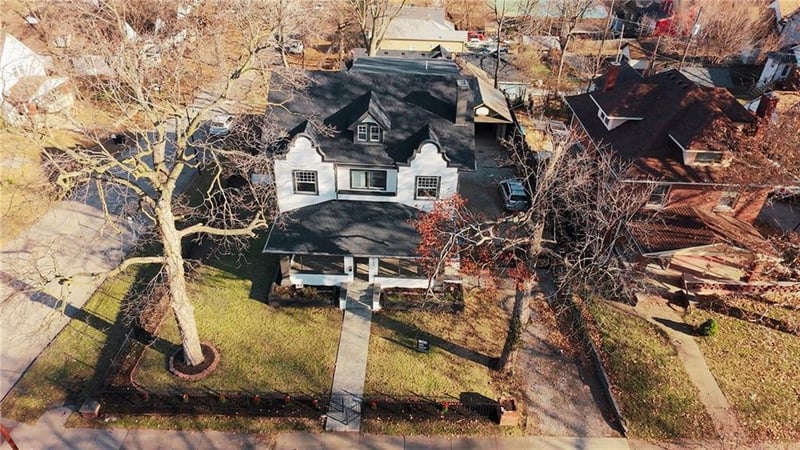 723 9th St, Kansas City, KS 66101