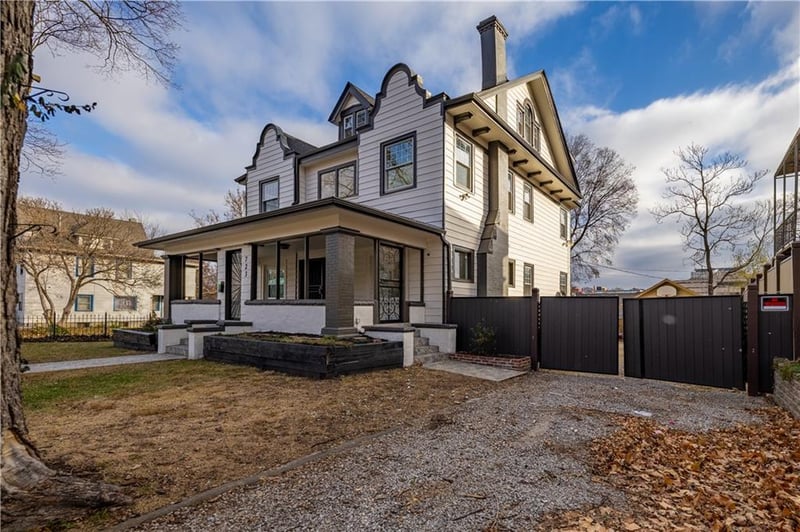 723 9th St, Kansas City, KS 66101