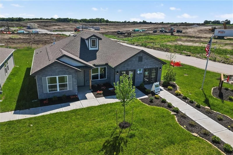 37899 207th Ter, Edgerton, KS 66021