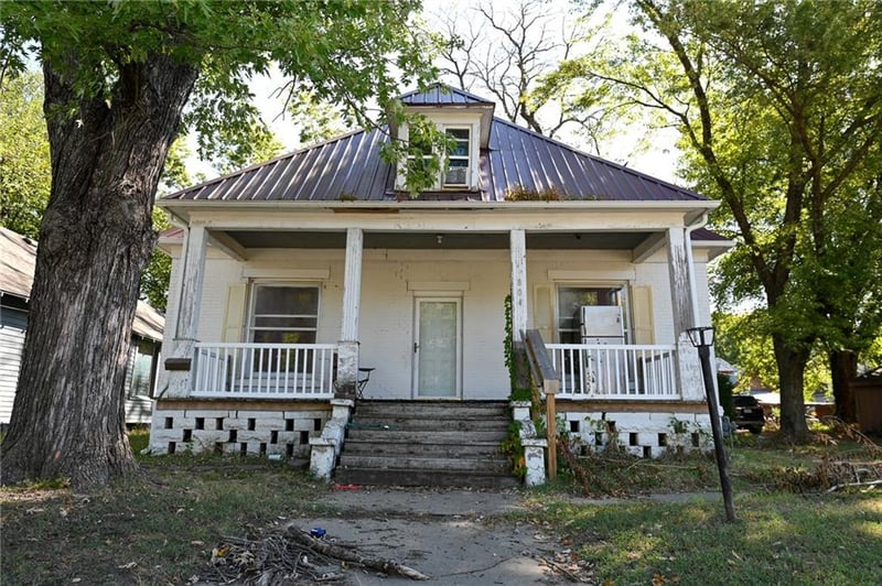 804 Main St, Nevada, MO 64772