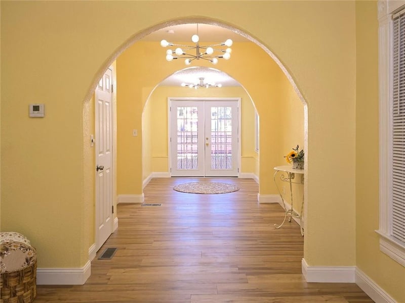 115 Brooklyn Ave, Kansas City, MO 64124