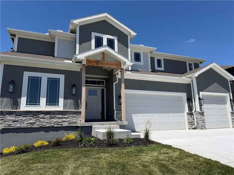 13602 114th Pl, Kearney, MO 64060