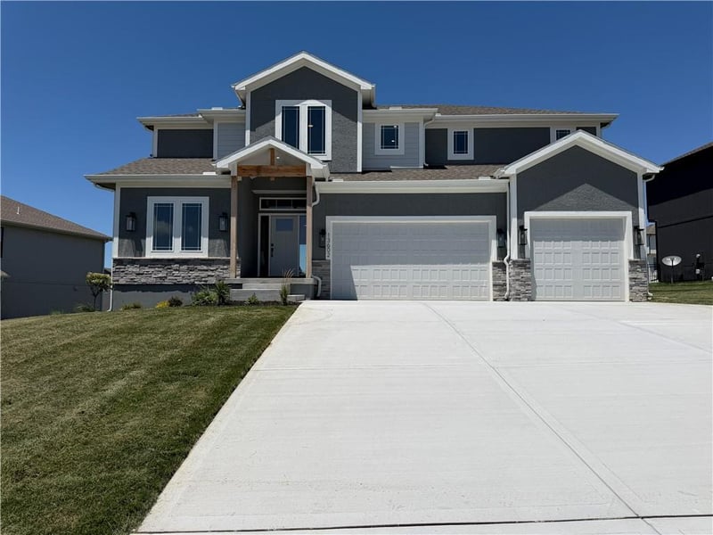 13602 114th Pl, Kearney, MO 64060