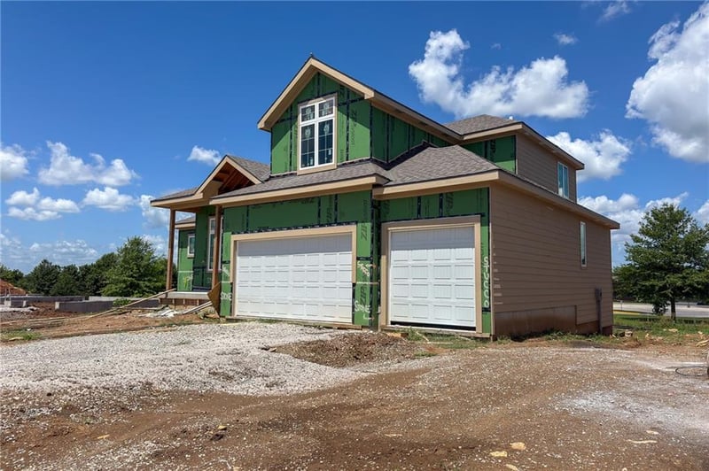 21938 99th Ter, Lenexa, KS 66220