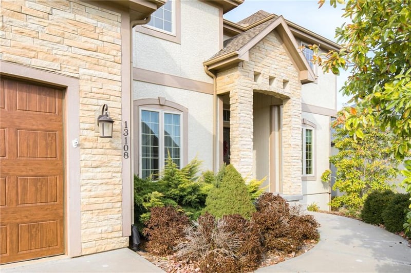13108 171st St, Overland Park, KS 66221