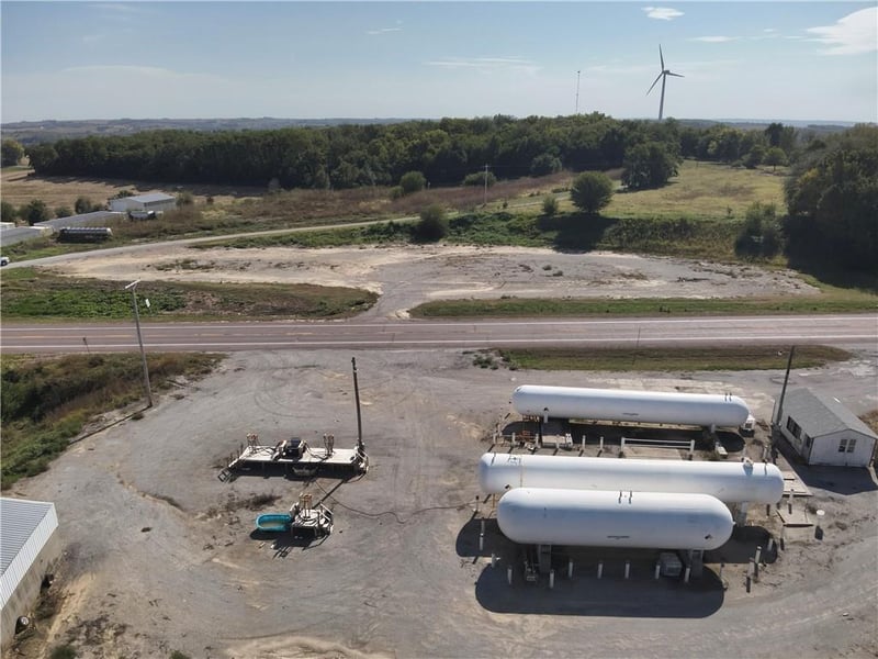 17287 Us 136 Hw, Rock Port, MO 64482