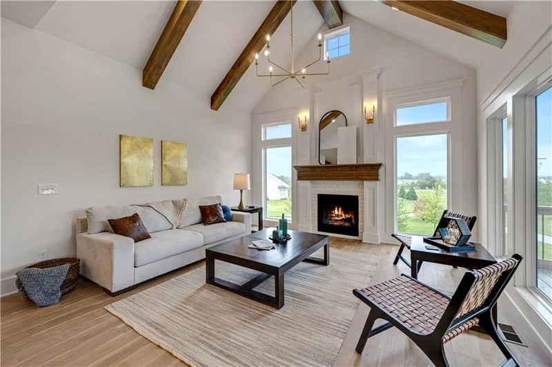 13431 174th Ter, Overland Park, KS 66221