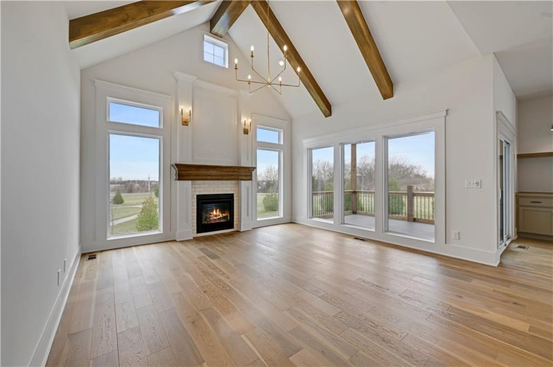 13431 174th Ter, Overland Park, KS 66221