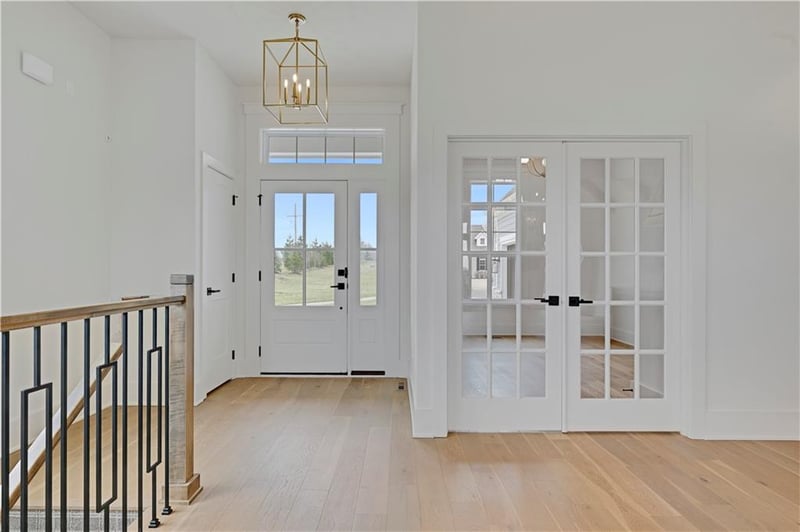 13431 174th Ter, Overland Park, KS 66221