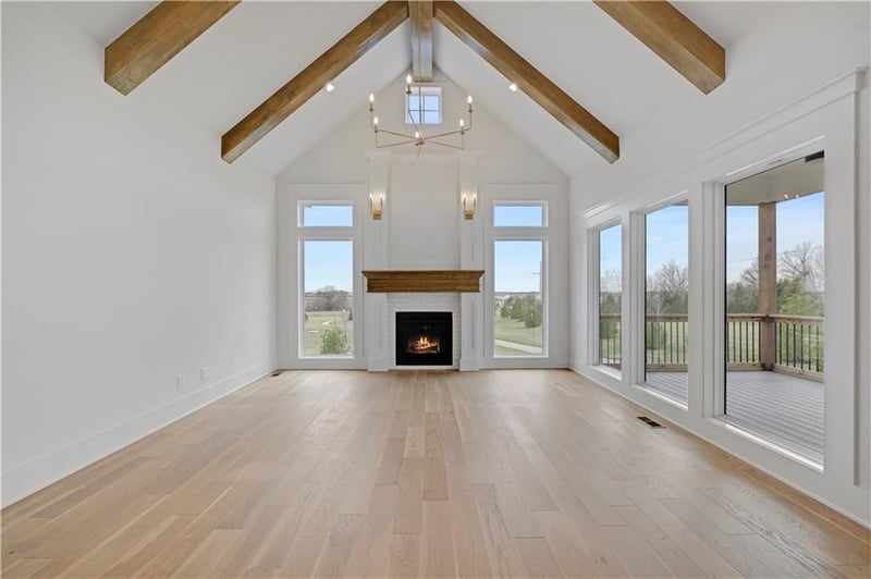 13431 174th Ter, Overland Park, KS 66221