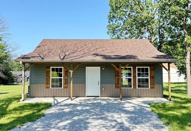 904 Kirkpatrick St, El Dorado Springs, MO 64744