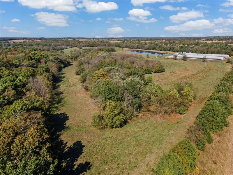 Cherokee Ln, Blackwater, MO 65322