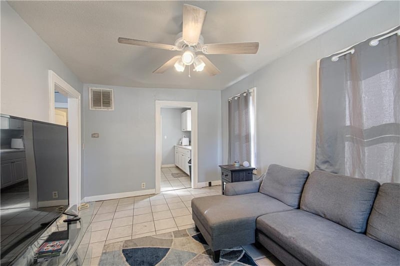 305 Walnut St, Wellsville, KS 66092