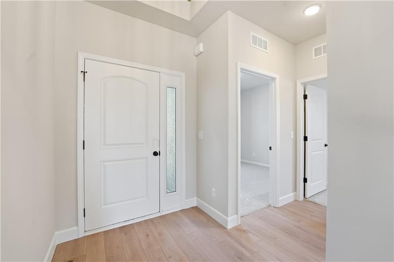 3041 95th Ter, Kansas City, MO 64154