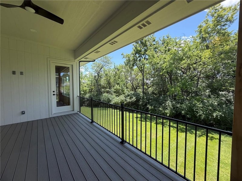 22415 89th Ter, Lenexa, KS 66227