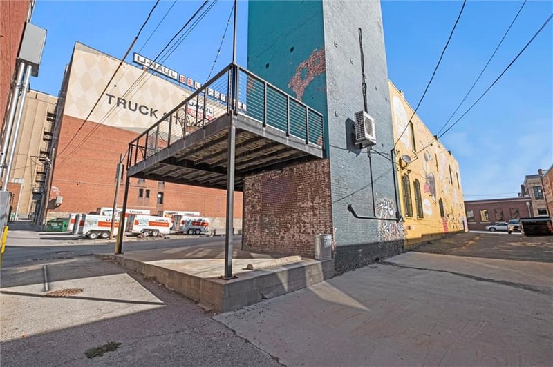 1600 Locust St, Kansas City, MO 64108