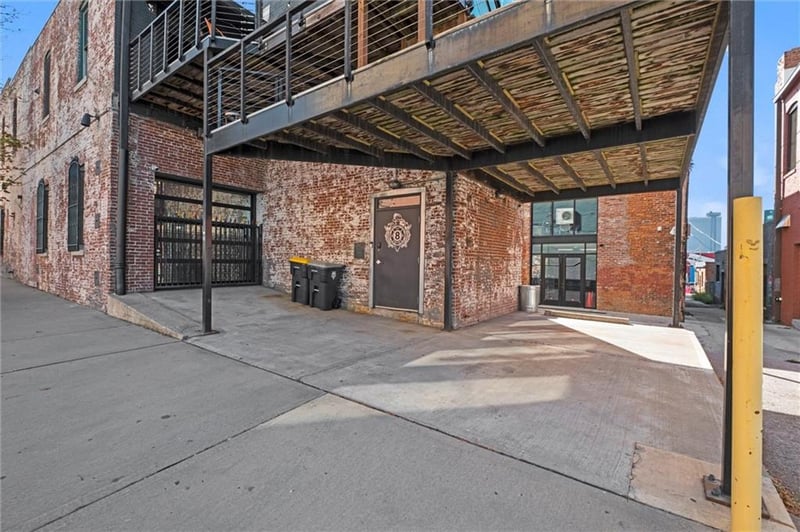 1600 Locust St, Kansas City, MO 64108