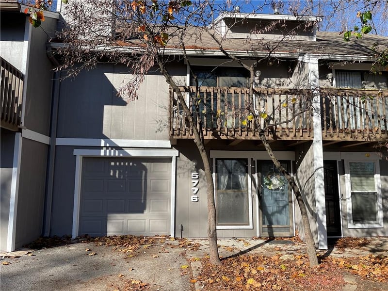 5776 N Anita Ave, Kansas City, MO 64151