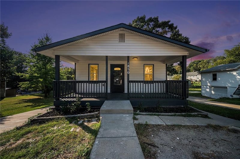 1850 Coy St, Kansas City, KS 66103