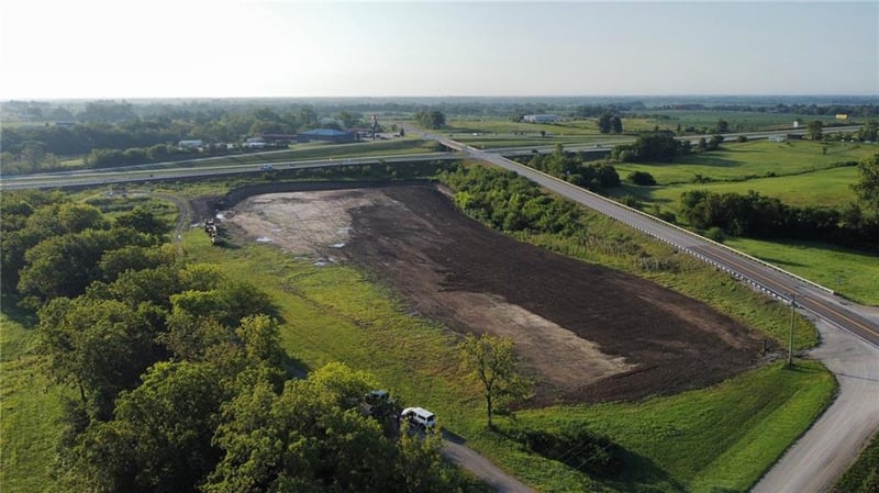 Stonum Rd, Lathrop, MO 64465