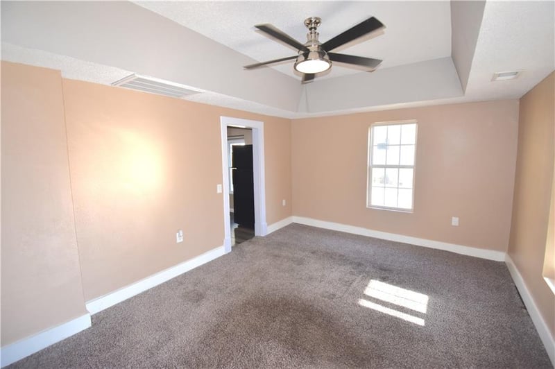 507 3 St, Belton, MO 64012
