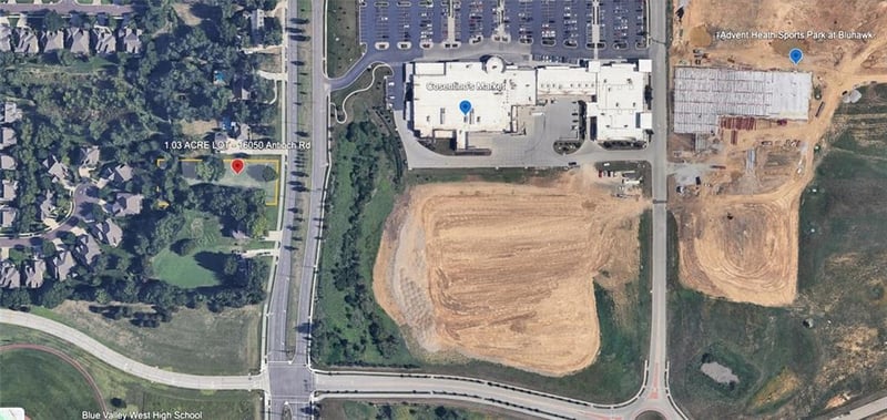 16050 Antioch Rd, Overland Park, KS 66085