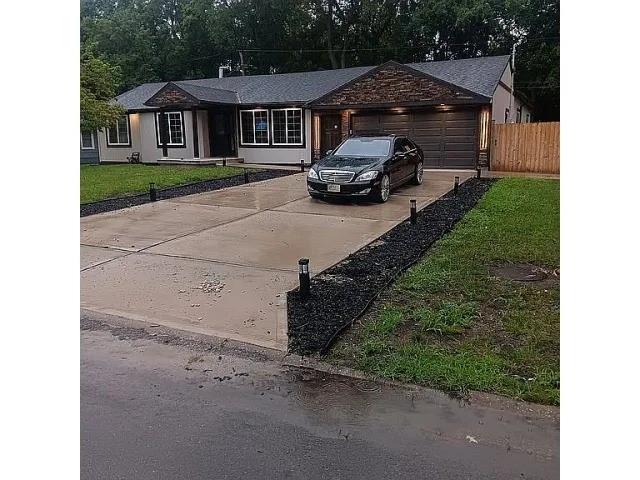 9806 Bennington Ave, Kansas City, MO 64134