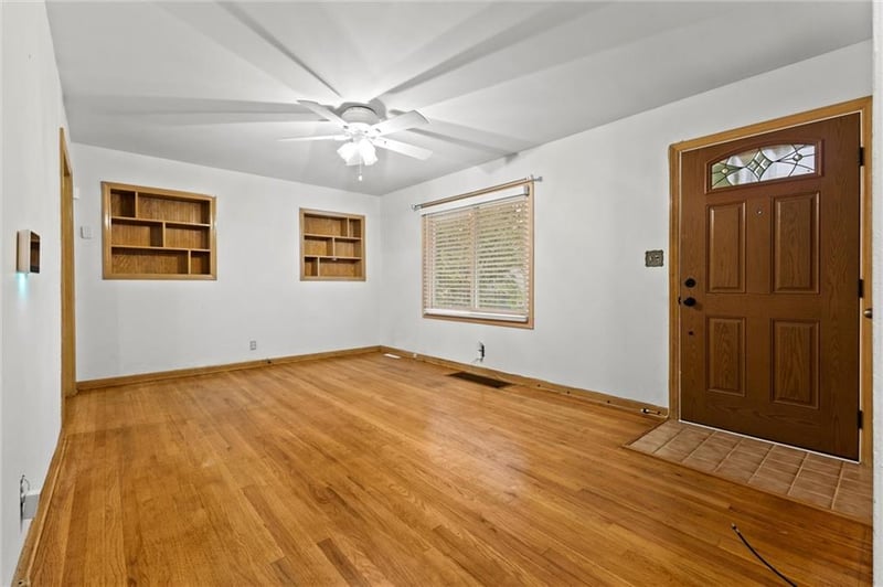 2916 Mason Ave, Independence, MO 64052