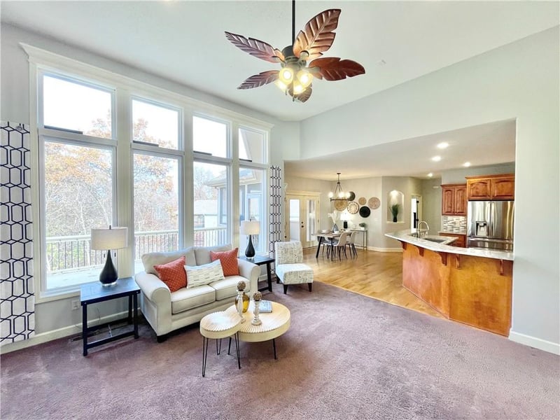 8636 Utica Ave, Kansas City, MO 64053