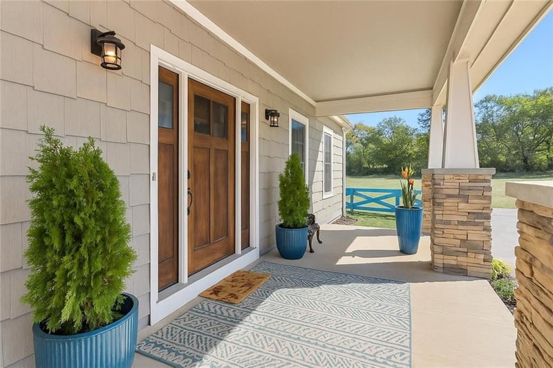 32306 E Stony Point School Rd, Grain Valley, MO 64029