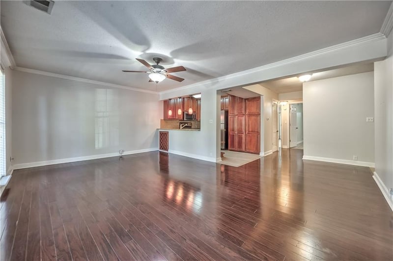 4727 Jarboe St #83, Kansas City, MO 64112