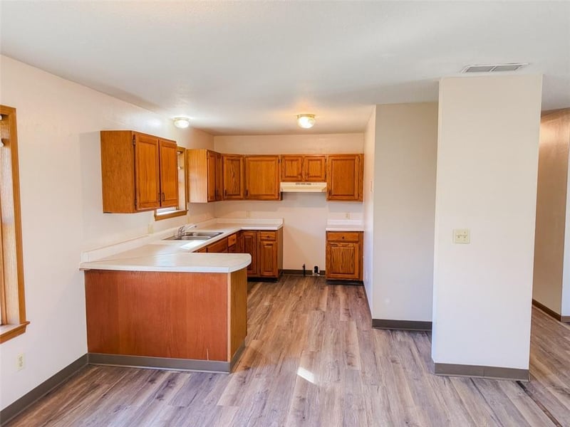 409 S May St, Cherryvale, KS 67335