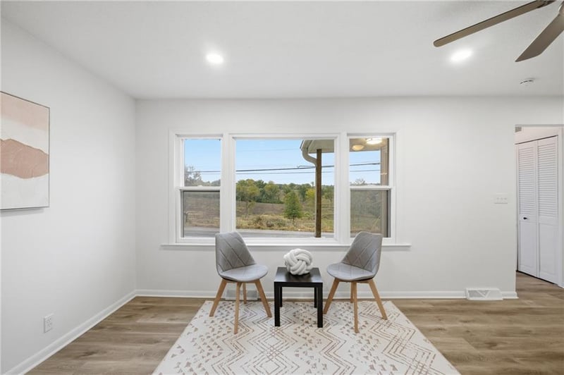 4018 Pittman Rd, Kansas City, MO 64133